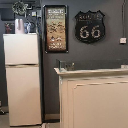 Cool Budget Hostel Гонконг Екстер'єр фото