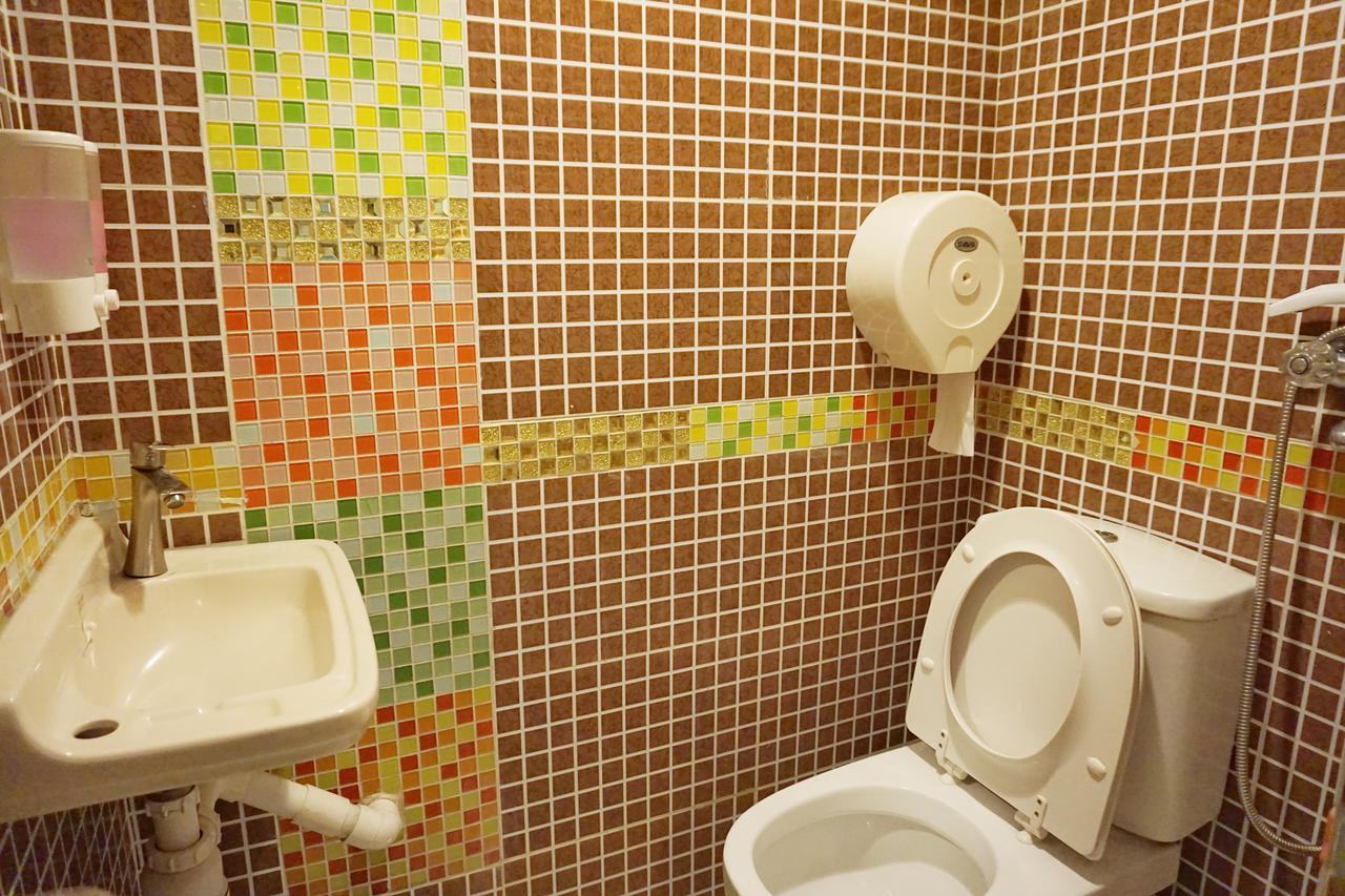 Cool Budget Hostel Гонконг Екстер'єр фото