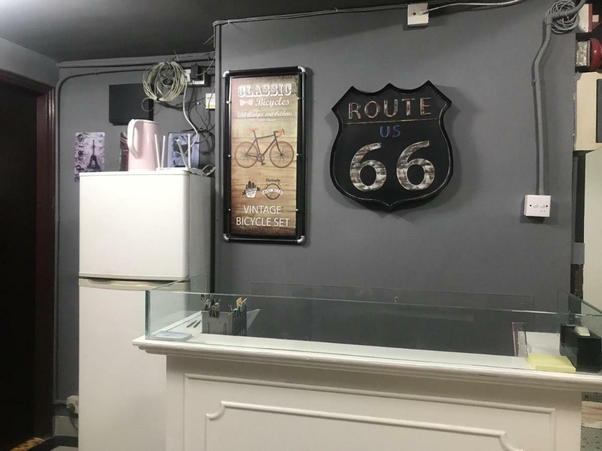 Cool Budget Hostel Гонконг Екстер'єр фото